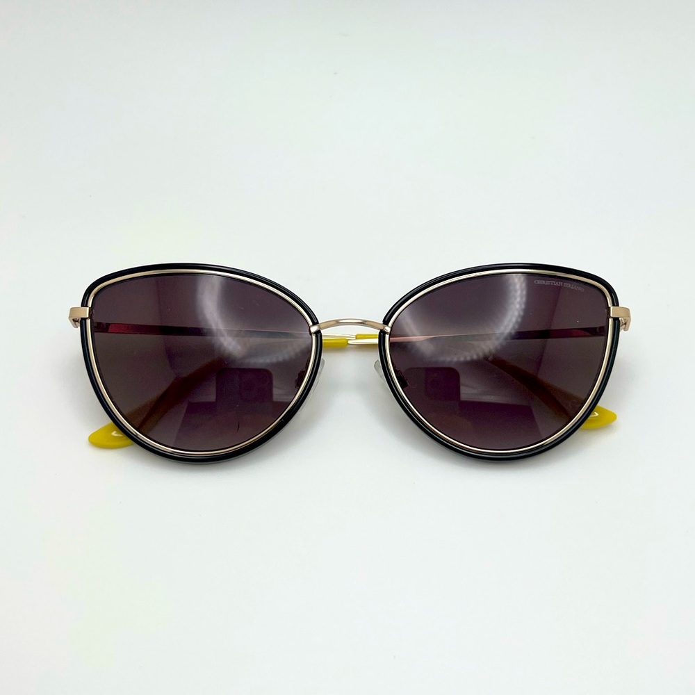 Christian Siriano Women’s Vintage Look Cat Eye Sunglasses 🕶️ 💋